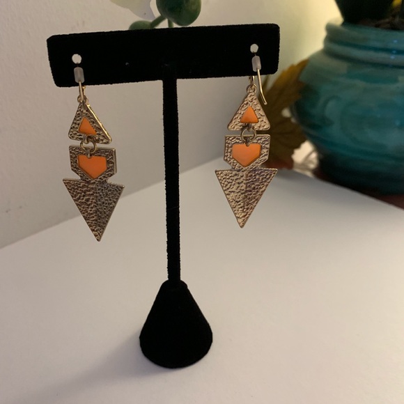 🎈Drop Earrings 🎈 - Picture 2 of 3